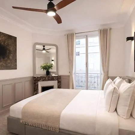 Apartment Eiffel Tower - Premium Family Flat With Lift *