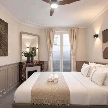 Eiffel Tower - Premium Family Flat With Lift Paris