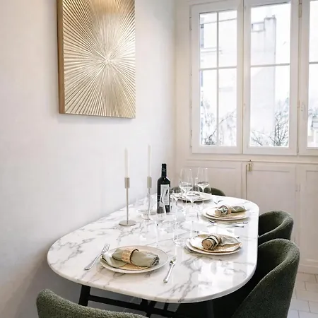 Apartment Eiffel Tower - Premium Family Flat With Lift Paris